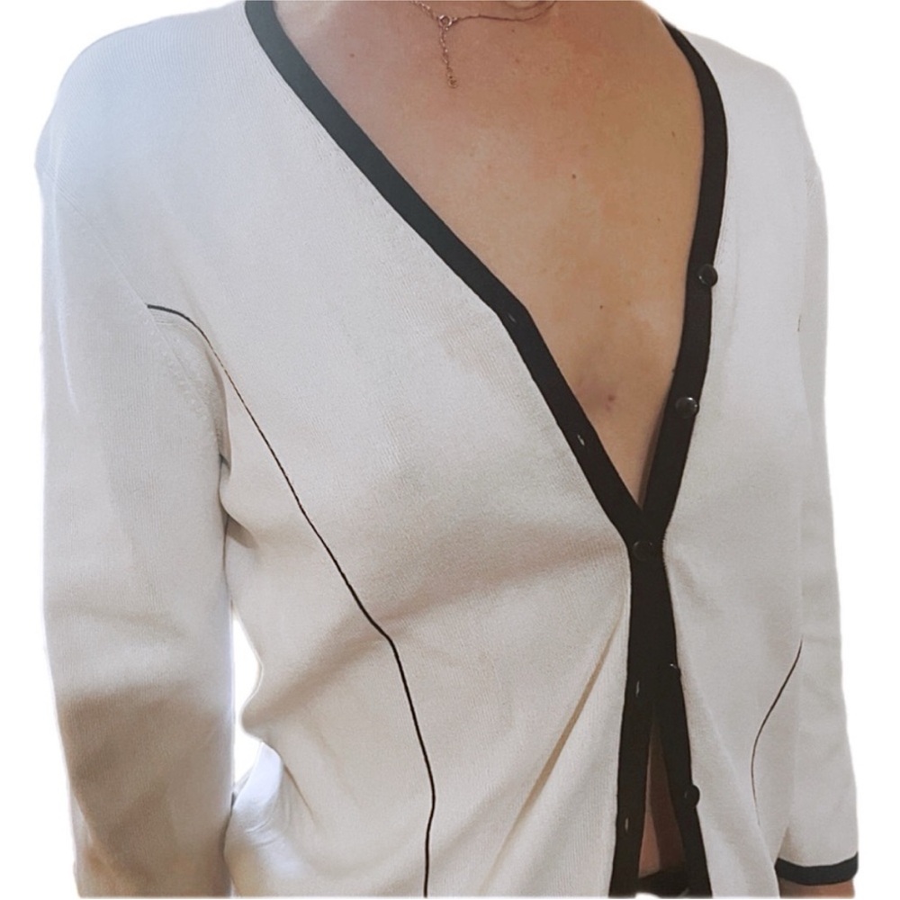 Vintage Shego’s White + Black Trim 3/4 Sleeve V Neck Cardigan Sweater Fit S M L - Picture 4 of 16
